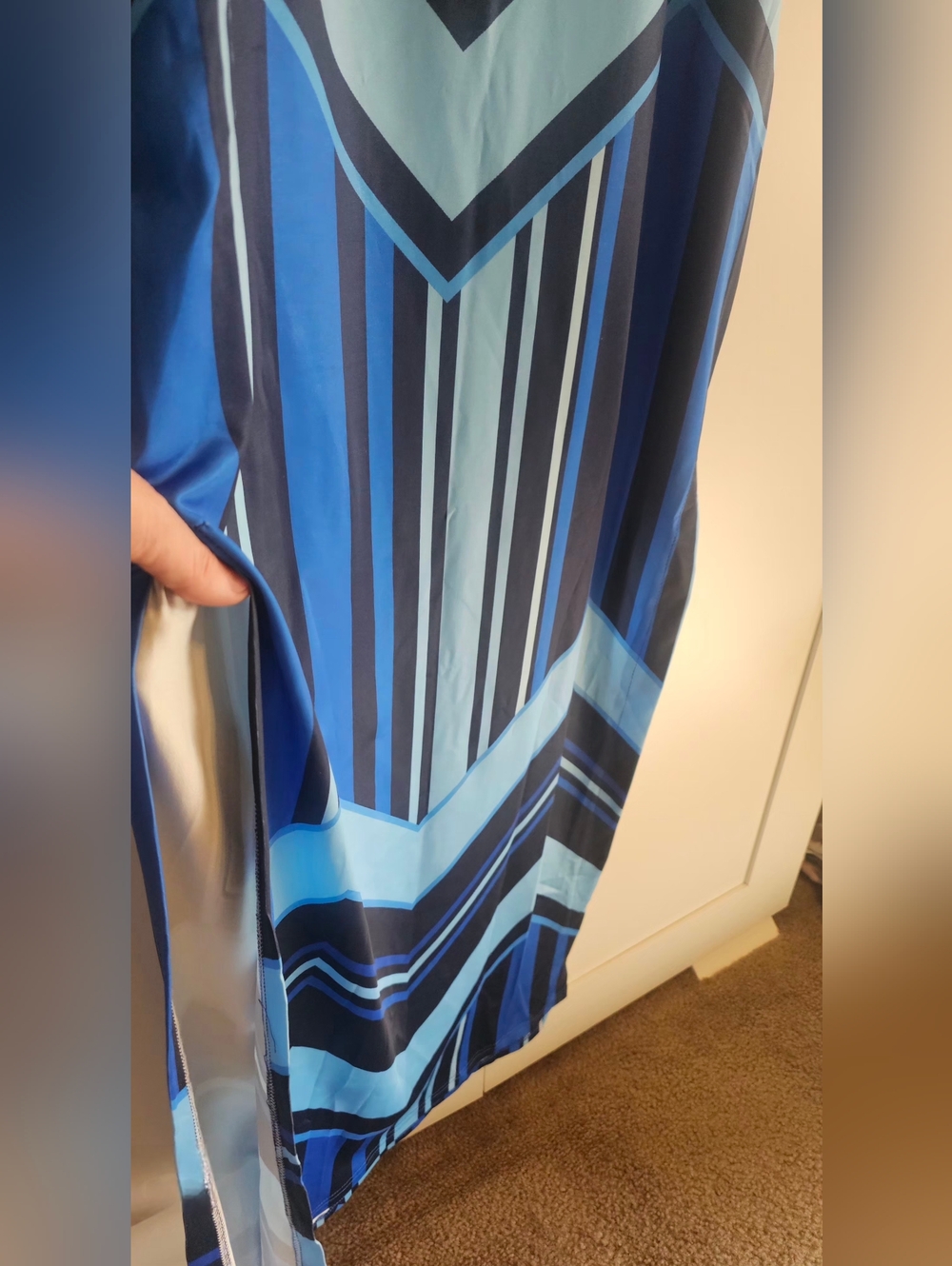 Sleeveless Blue Chevron-Stripe Maxi Dress 2x - Picture 3 of 4